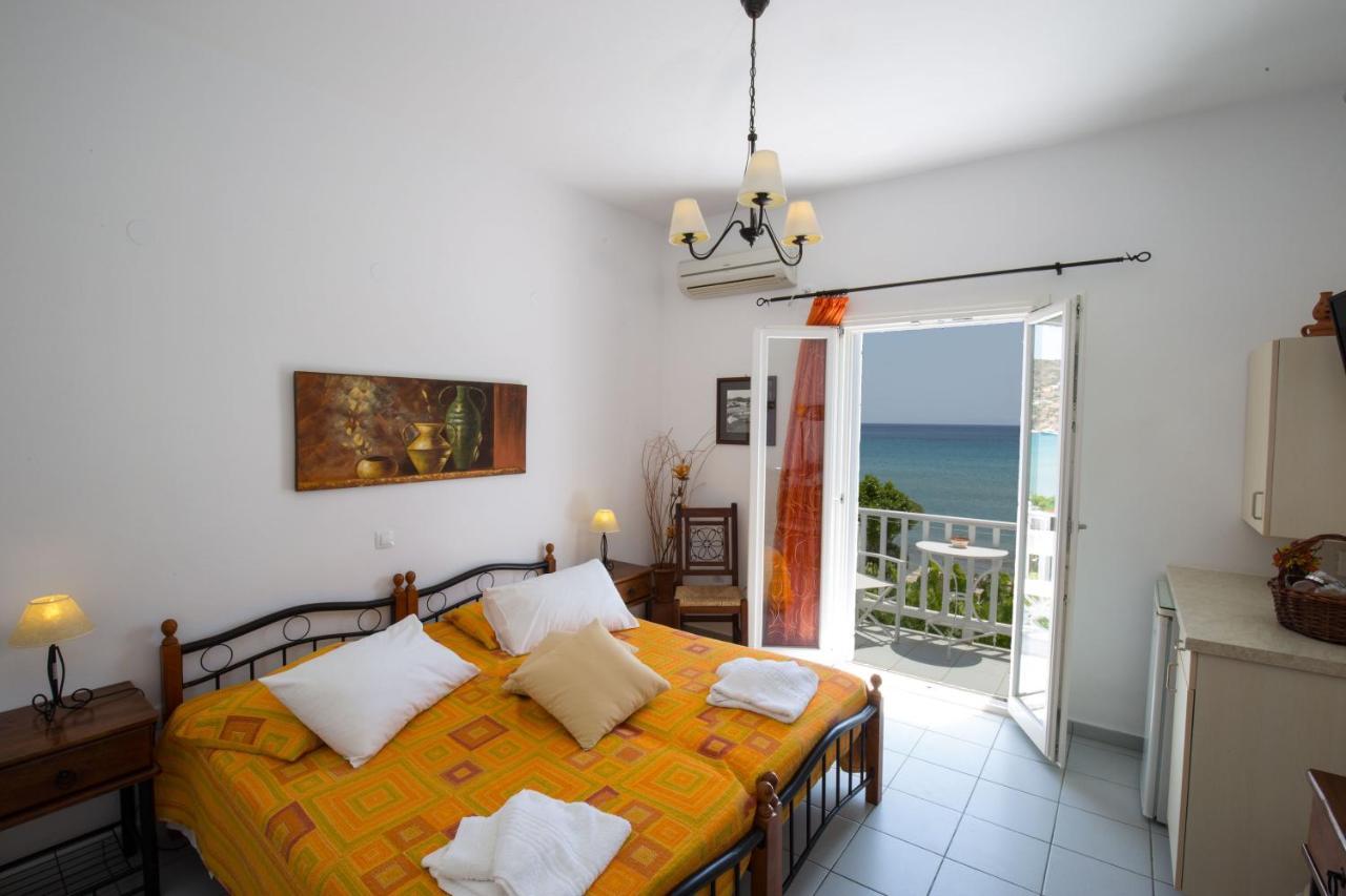 Pension Ageliki Sifnos Platis Gialos  Екстериор снимка