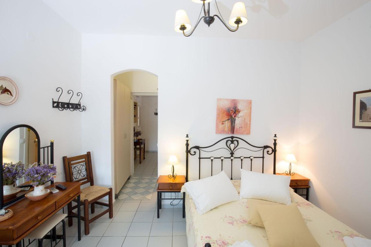 Pension Ageliki Sifnos Platis Gialos  Екстериор снимка