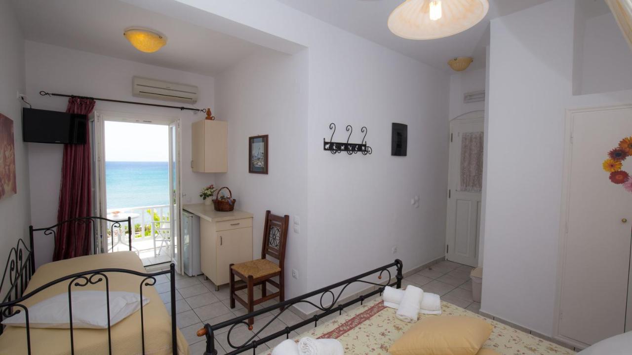 Pension Ageliki Sifnos Platis Gialos  Екстериор снимка