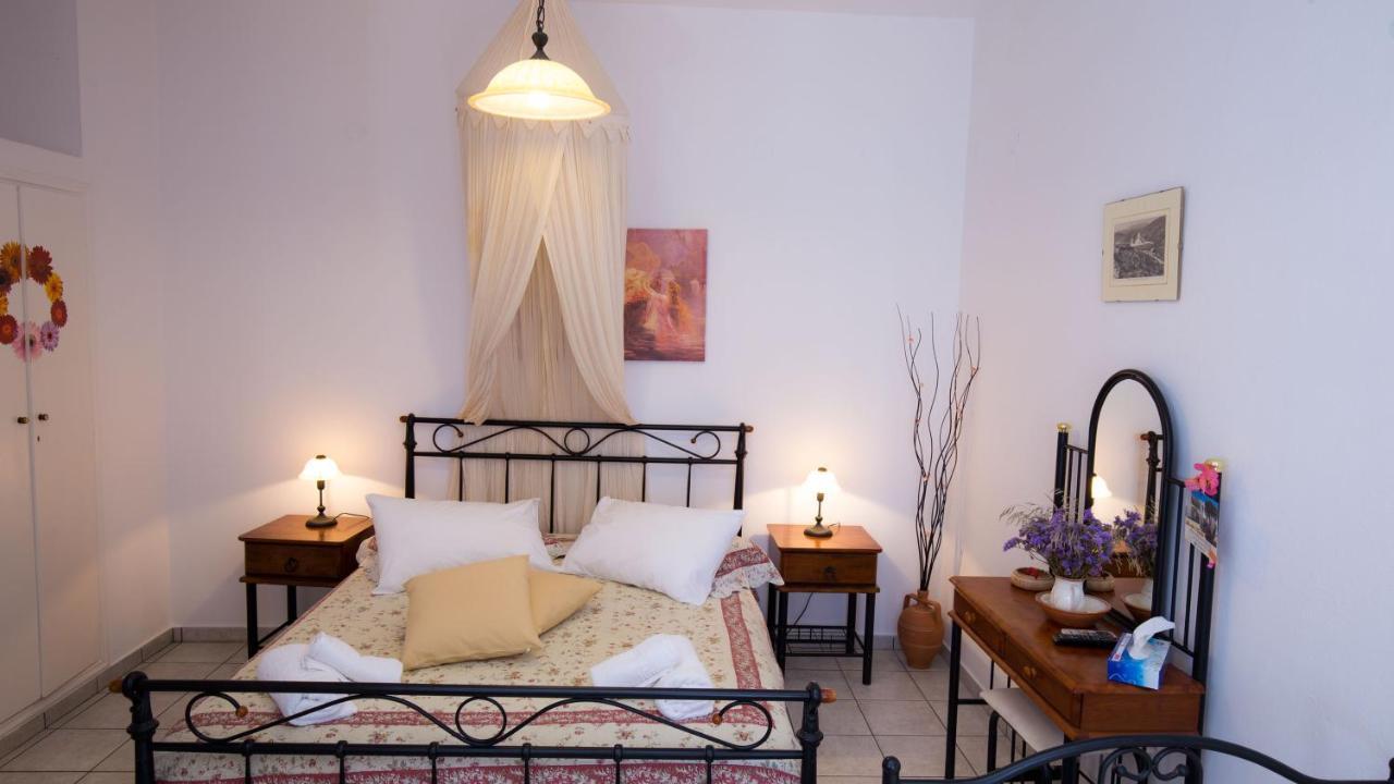 Pension Ageliki Sifnos Platis Gialos  Екстериор снимка